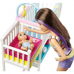 Игровой набор Barbie Скиппер и малыши GFL38