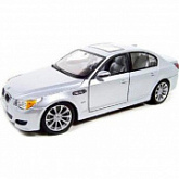 Коллекционная машина Maisto 1:18 BMW M5 (31144) silver