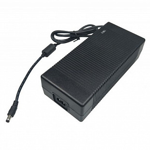 Зарядное устройство Novatrack 12V 1A для электросамокатов ESCOO.OR/GR и ESCOO.BL/PN Х95121