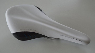 Седло Fizik Arione Donna white/glossy grey 7057SXSA39A02