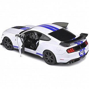 Машинка Maisto 1:18 2020 Mustang Shelby GT500 (31452) white