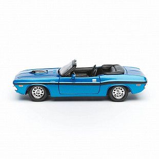 Масштабная модель автомобиля Maisto 1:24 Додж Челенджер R/T кабриолет 1970 (31264) blue