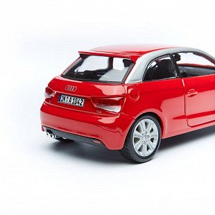 Коллекционная машина Bburago 1:24  Audi A1 (18-22127) red