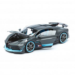 Машинка Bburago 1:18 Bugatti Divo (18-11045) grey
