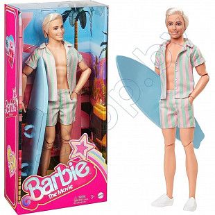 Кукла Barbie The Movie Кен с доской для серфинга (HPJ97)