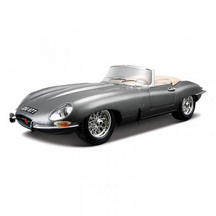 Коллекционная машина Bburago 1:18 Jaguar E-type 1961 (18-12046)