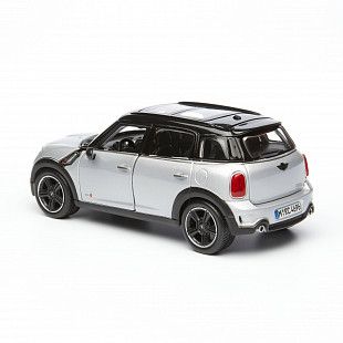 Машинка Maisto 1:24 Mini Countryman (31273) silver