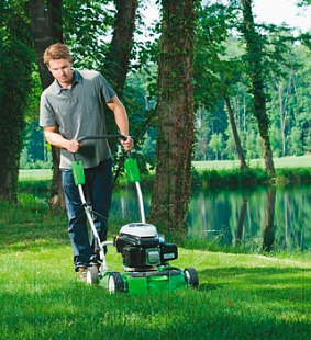 Газонокосилка бензиновая Viking MB 4.0 RT 63830113410