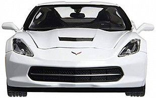 Масштабная модель автомобиля Maisto 1:24 Шевроле Корвет Стингрэй купе (31505) white