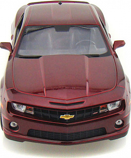 Масштабная модель автомобиля Maisto 1:18 Шевроле Камаро RS 2010  (31173) red