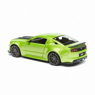 Масштабная модель автомобиля Maisto 1:24 Форд Мустанг  (2014) (31506) green