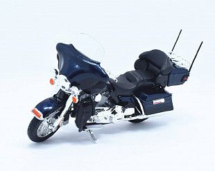 Масштабная модель мотоцикла Maisto 1:12 Харлей Дэвидсон 2013 FLHTK Electra Glide Ultra Limited (32320) blue