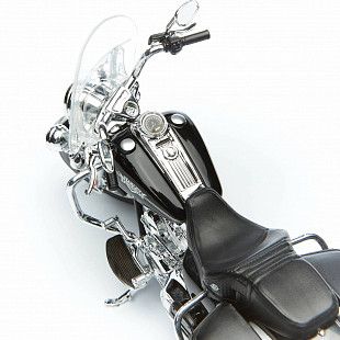 Масштабная модель мотоцикла Maisto 1:12 Харли-Дэвидсон FLHRC Road King (32322)  