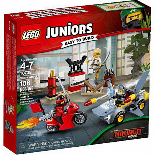 Конструктор LEGO Лего Нападение акулы 10739