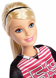 Кукла Barbie Made To Move Футболистка DVF68 DVF69	