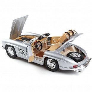 Коллекционная машина Bburago 1:18 Mercedes-Benz 300 SL Touring 1957 (18-12049) silver