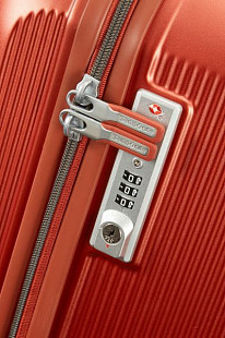 Чемодан American Tourister ARQ 75см CL9-55003 Red