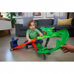 Трек Hot Wheels Monster Trucks Dragon Demolition (JFR06)