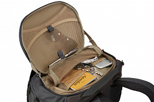 Рюкзак для туризма Thule Landmark 60L Womens TLPF60DBX red (3203729)