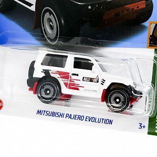Машинка Hot Wheels Базовой коллекции Mitsubishi Bajero Evolution 175/250 (5785 HKK36) mainline 2023