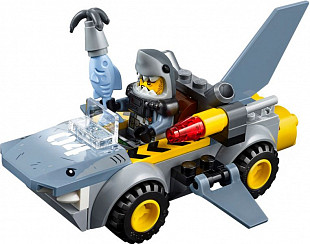 Конструктор LEGO Лего Нападение акулы 10739