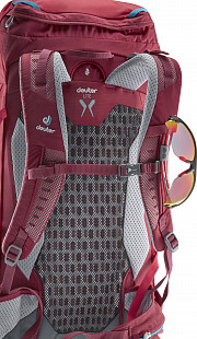 Рюкзак Deuter Speed Lite 26 3410618-5535 maron/cranberry (2020)