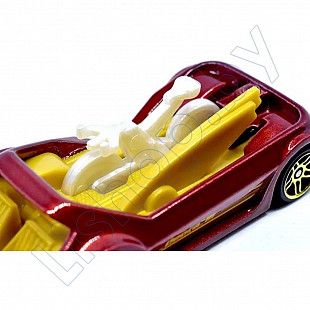 Машинка Hot Wheels Базовой коллекции Deora III 175/250 (5785 FYB43)