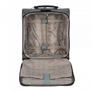 Чемодан малый Polar П7106 black