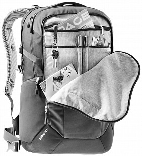 Рюкзак Deuter Gigant 3823021-4701 graphite-black (2020-21)
