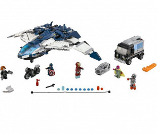 Конструктор LEGO Городская погоня на Квинджете Мстителей 76032