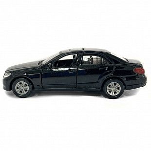 Машинка инерционная Maisto 1:40 Mercedes-Benz E-Class (21001)