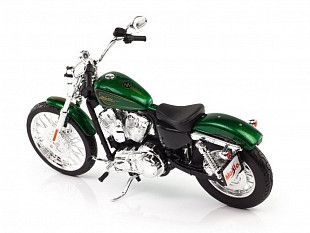  Масштабная модель мотоцикла Maisto 1:18 Harley Davidson 2013 XL 1200V Seventy-Two (31360) green