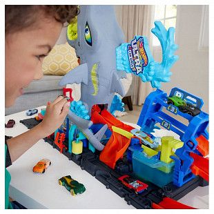 Игровой набор Hot Wheels Автомойка Суперакула (HTN82)