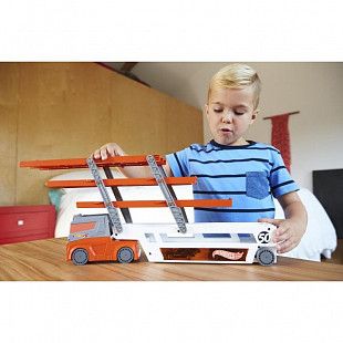Машинка Hot Wheels Мега-грузовик (FTF68)
