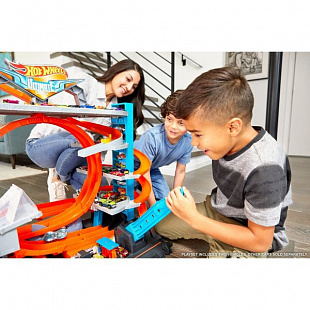 Набор игровой Hot Wheels City Невообразимый гараж (FTB69)