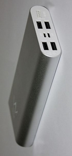 Портативное зарядное устройство на 15000 mAh
