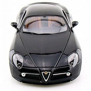 Коллекционная машина Bburago 1:32  Alfa Romeo 8C Competizione (18-45114) black