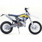 Модель мотоцикла Maisto 1:12 Husqvarna FE 501 31101 20-16921) Blue/White