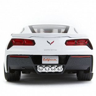 Машинка Maisto 1:18 Corvette Stingray Z51 (31677) white