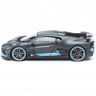 Машинка Bburago 1:18 Bugatti Divo (18-11045) grey