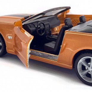 Машинка инерционная Maisto 1:40 2010 Ford Mustang GT (21001) met orange