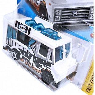 Машинка Hot Wheels Базовой коллекции Quick Bite 214/250 (5785 HTB48) mainline 2024