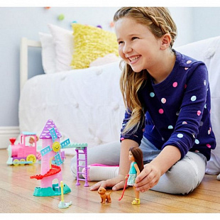 Игровой набор Barbie Мини-Гольф Челси FDB32 FRL85