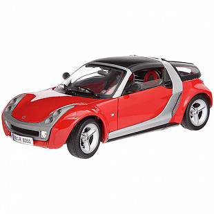 Коллекционная машина Bburago 1:24 Smart Roadster (18-22064) в асс.