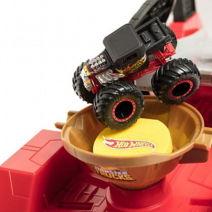 Набор игровой Hot Wheels Передвижная трасса для гонок (GFR15)