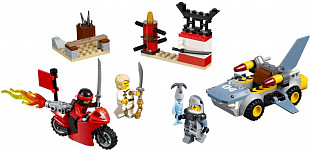Конструктор LEGO Лего Нападение акулы 10739