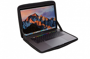 Футляр для ноутбука Thule Gauntlet 3.0 Sleeve 15" MacBook Pro black (3203093)